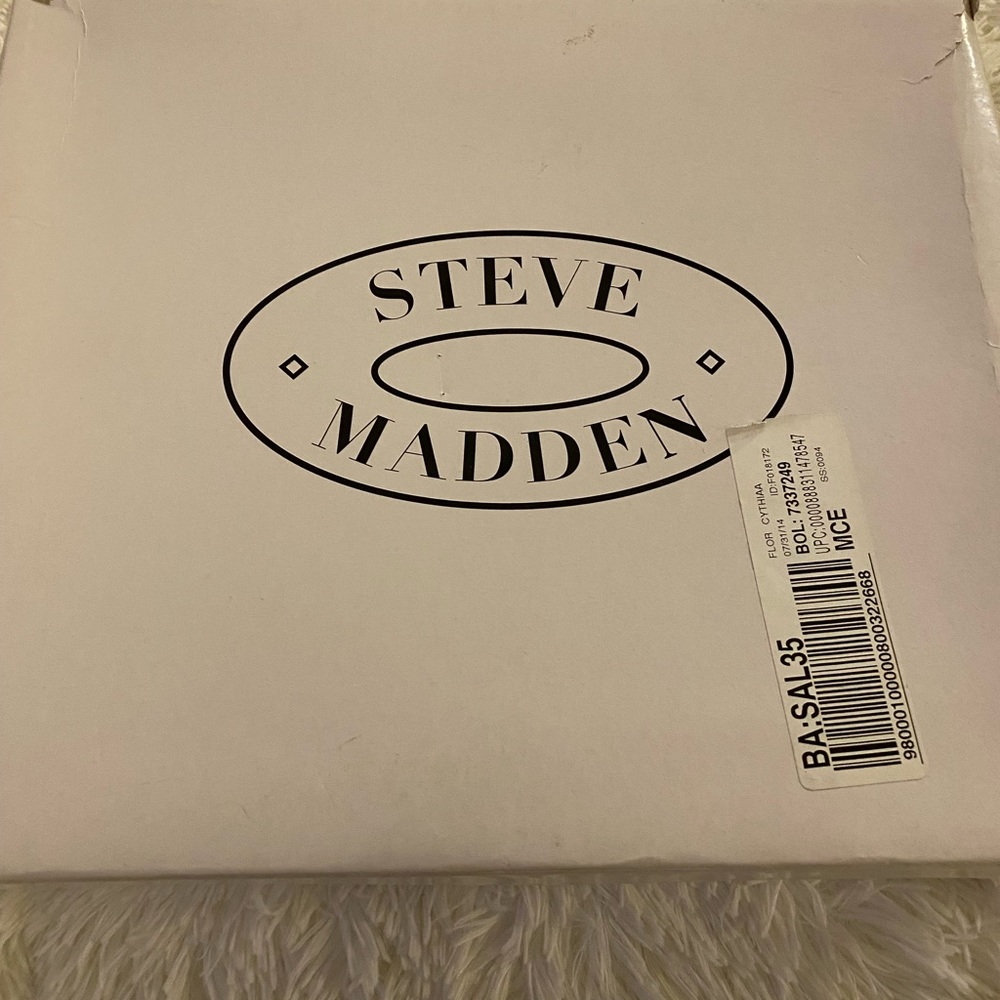 Size 9 Multi-Colored Open Toe Steve Madden Heels - image 5